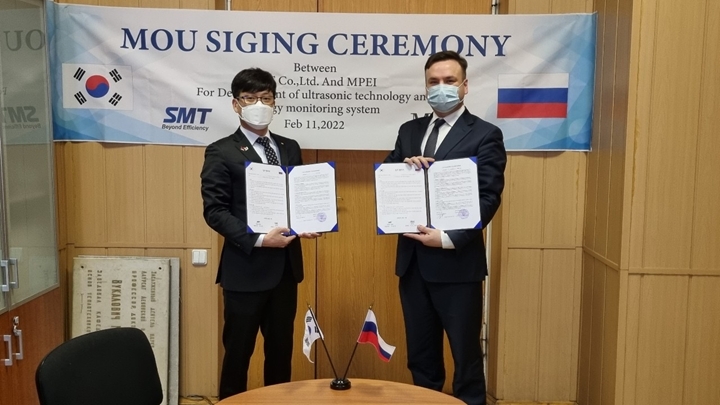 에스엠티는%20지난%2011일%20러시아%20모스크바에서%20MPEI(Moscow%20Power%20Engineering%20Institute)와%20MOU를%20체결했다.