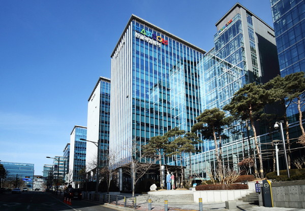 한컴인텔리전스,%20전자회로기판%20기술%20세미나%20'더%20넥스트%20PCB%202022'%20개최